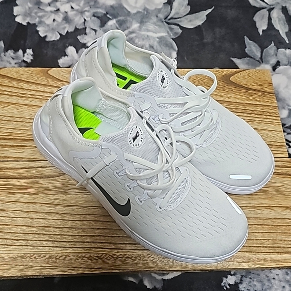 COPY - White Size 10 Men's Nike Free RN